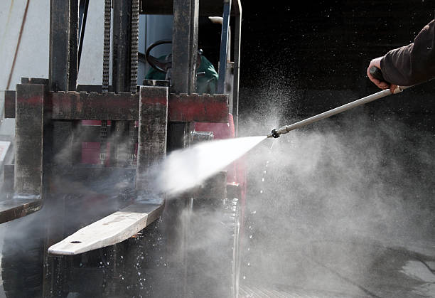 Best Oil Spill Cleanup  in Cashmere, WA