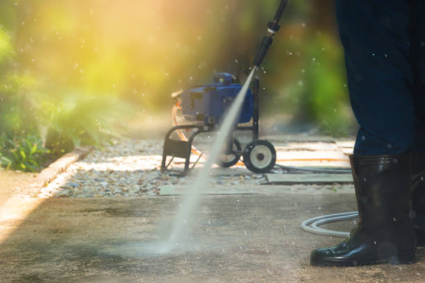 Best Sidewalk and Walkway Cleaning  in Cashmere, WA